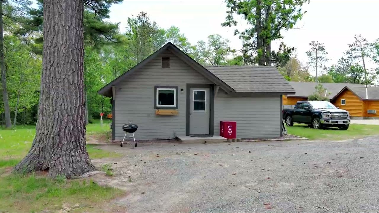 Bear Den Virtual Cabin Tour