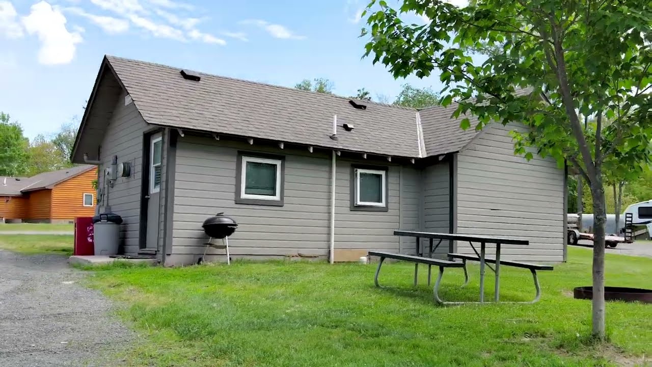 Black Bear Virtual Cabin Tour