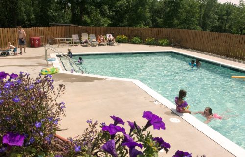 Minnesota Resorts with Outdoor Heated Pools